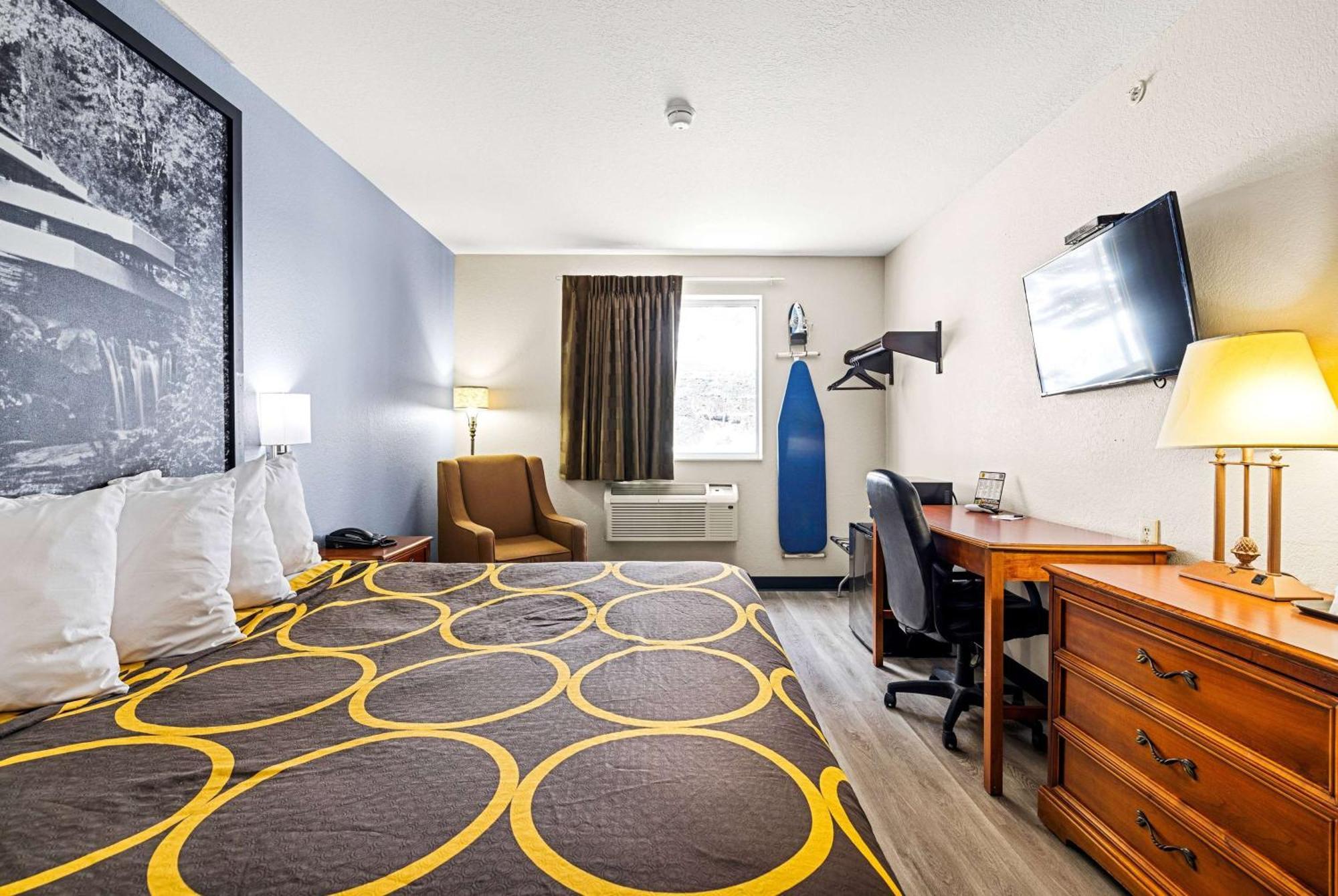 Super 8 By Wyndham Pittsburgh/Монровилл Экстерьер фото
